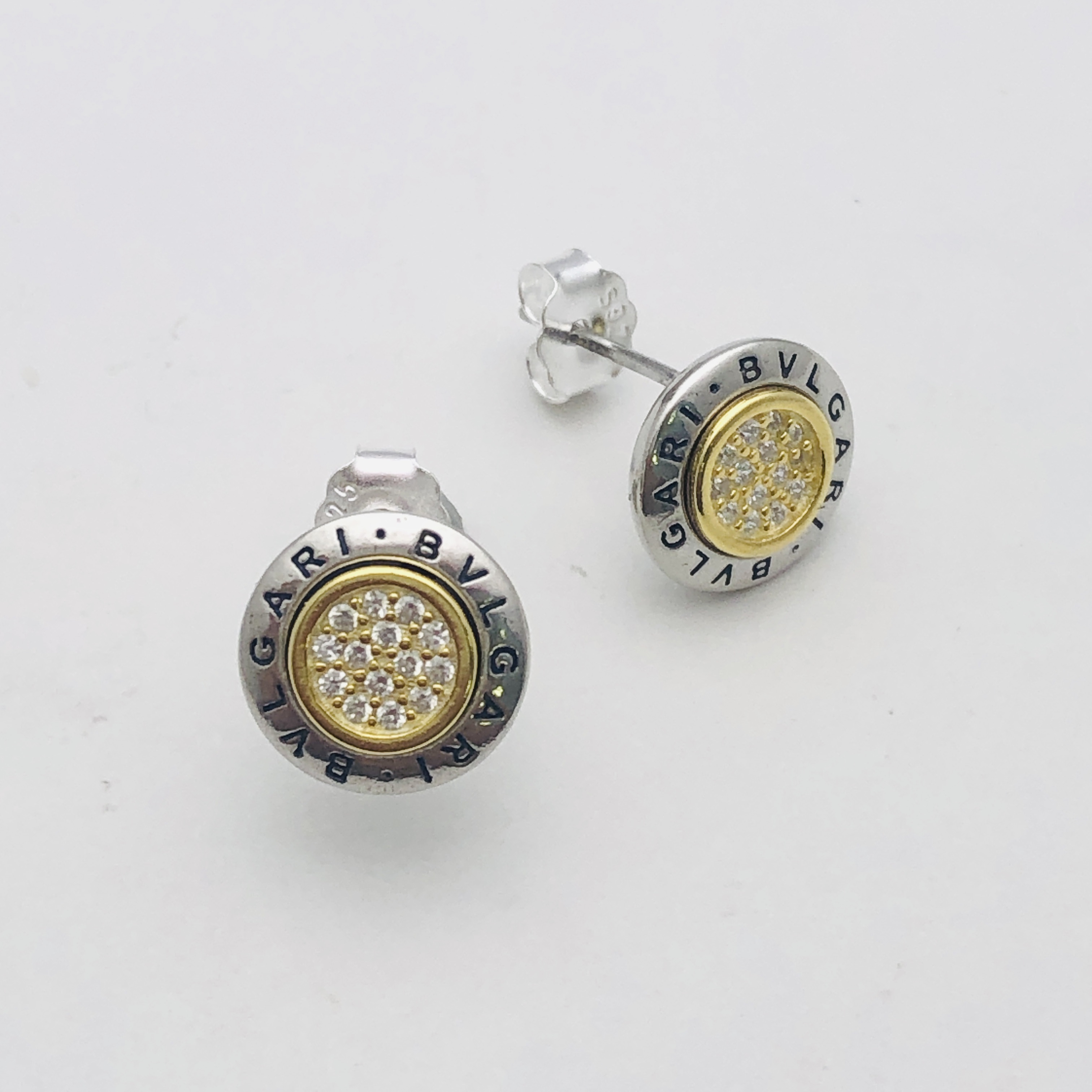 2.7 Gr.
